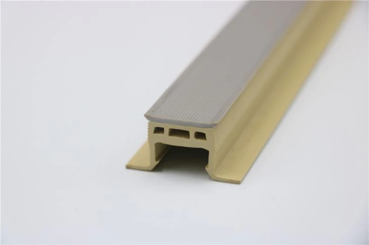 Extrusió de portes de plàstic